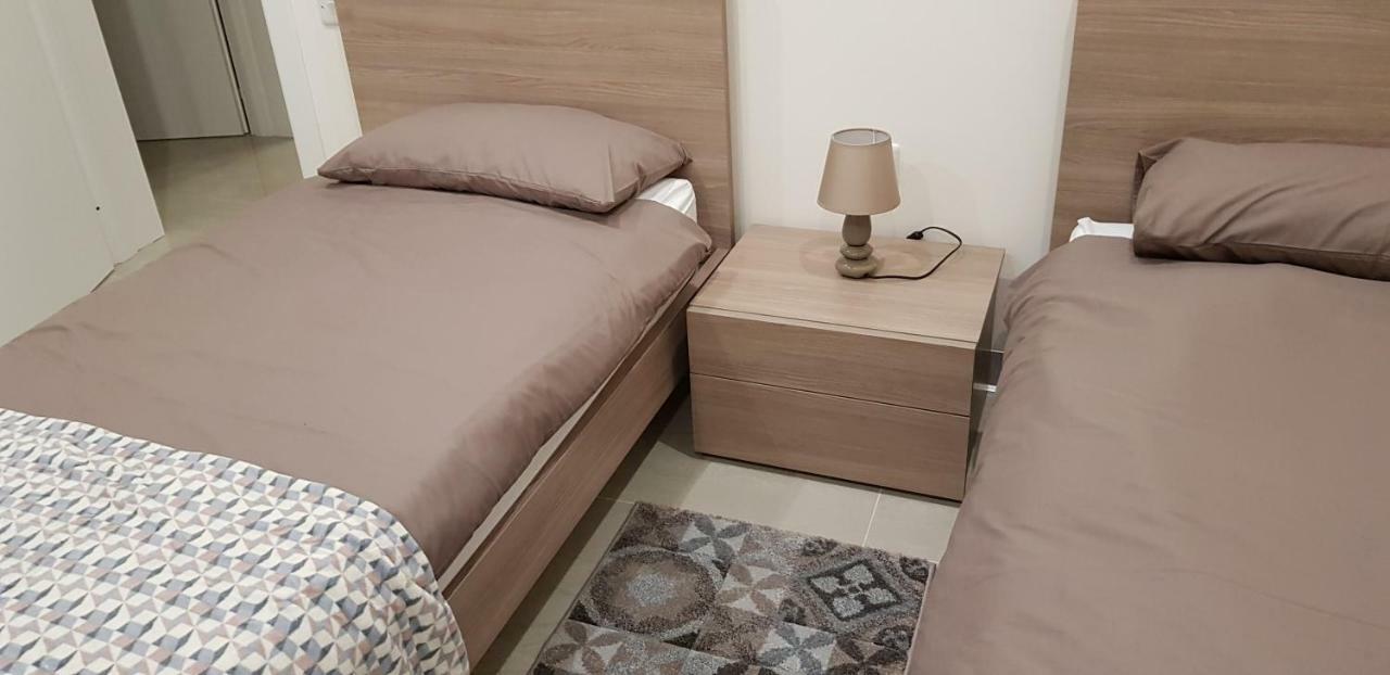 Fort Cambray Apartment With Spectacular Sea Views Mgarr Kültér fotó